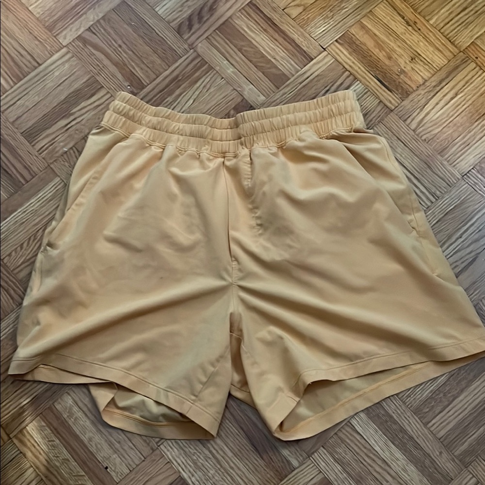 Lululemon 5’ Pace Breakers Linerless Smaller - Mango Dream